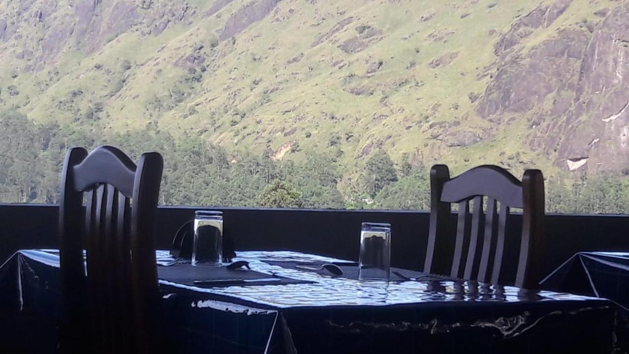 Shamrock Holiday Home Munnar Bagian luar foto